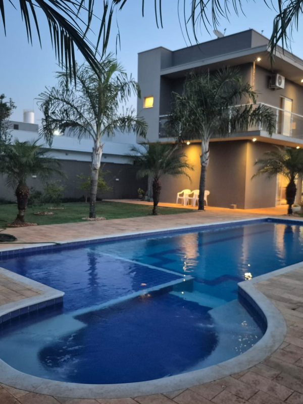 06ecdadd-8982-4970-a3df-0fd1309a3a42