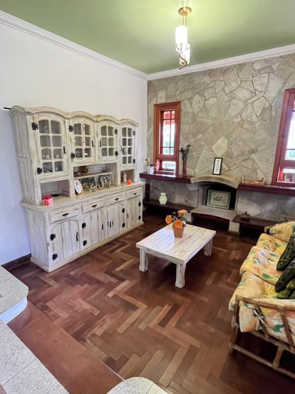 0f665e9d-b3aa-4b1b-be98-f07ea06242b4