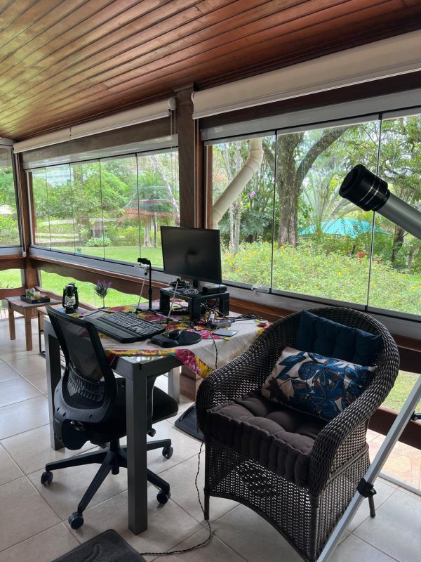 27ceb1a4-fd20-49b3-8a53-dc7512840595