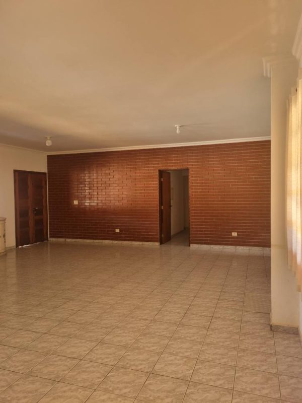 541432881_1322941973170822_8904077984076945989_n