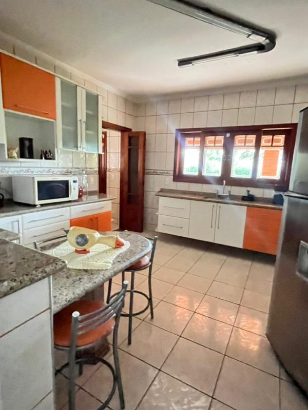 602dceee-33b6-447d-8789-93986865817d