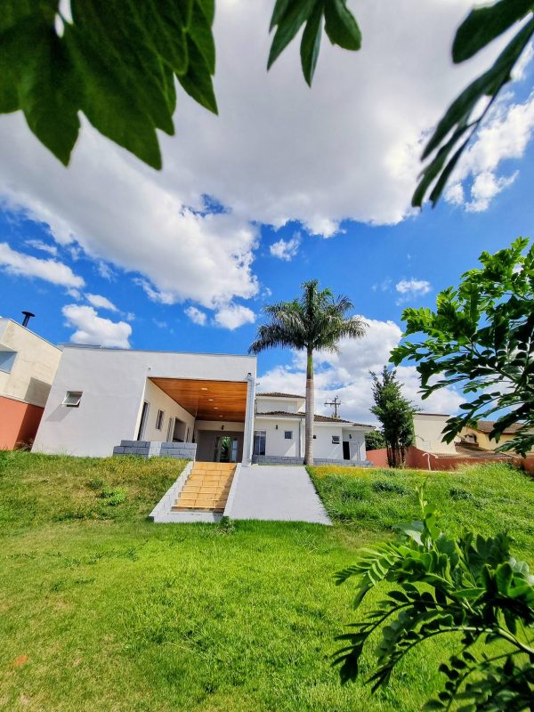 646127242_811807608609331_7057080648005932900_n