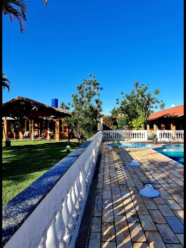 a13a6590-1c86-460f-bd8d-04fd86e45d26