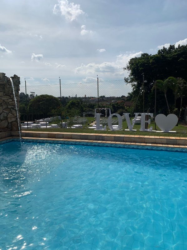 b02d8ce7-1207-454f-bad3-b566c575e401