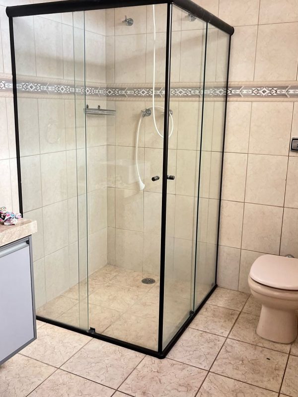 b9321e5b-864f-43a8-96c8-fa1344851510