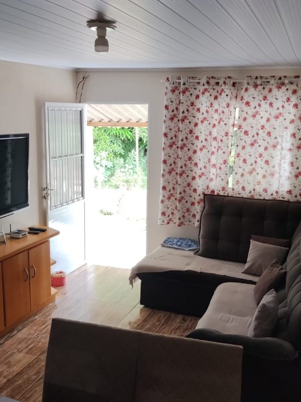 cc4ccc2d-e8f3-4e15-ab12-3b4a71288ced