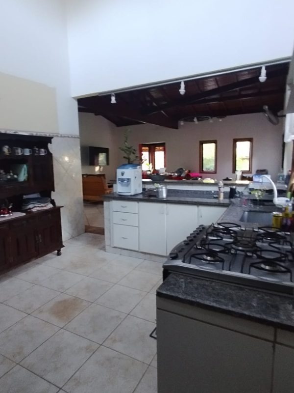 d5fcf2b1-08cf-4837-a6d7-b906d57748b7