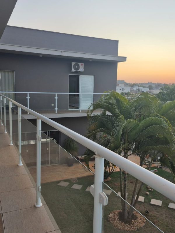 e01735d0-1bdf-4b41-9aea-b267f68b02a8