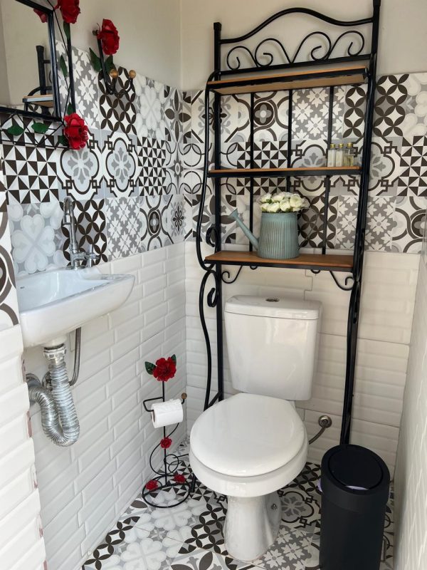 ef595b1a-f98a-4d88-8519-9833fff8615d