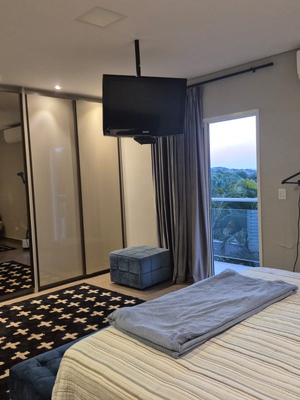 f3ba446b-60ed-404c-8f8b-4d458223f4e0