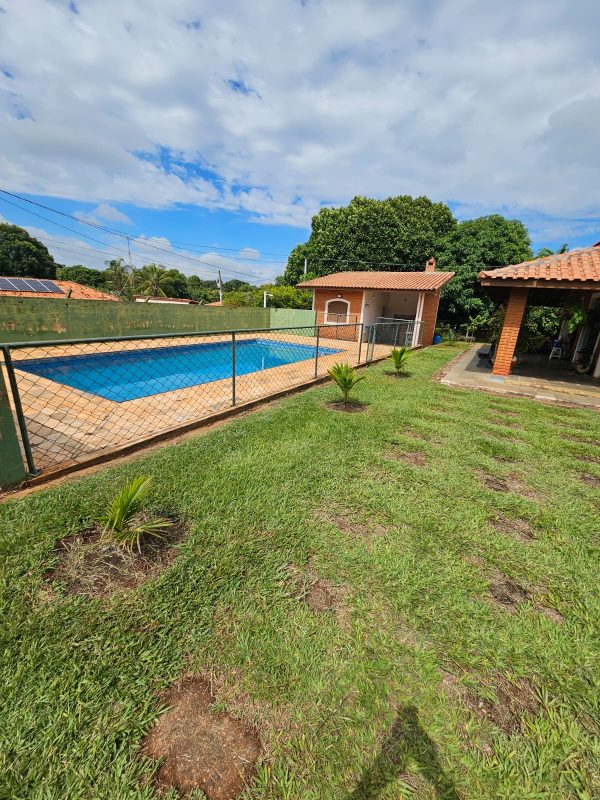 fe5f6f65-cbc3-4812-a37d-58dc053c4c55